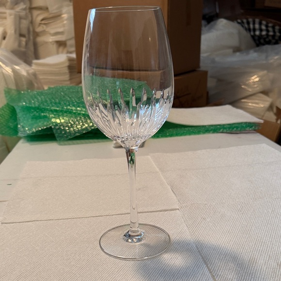 Elegance Bordeaux Wine Glass, Pair | Waterford Waterford Crystal Elegant Wine Glass new